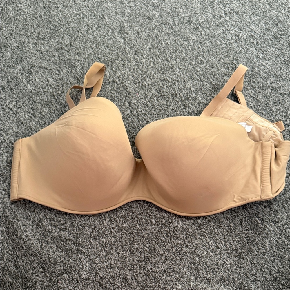 Cacique Tan Molded Cup Bra with Underwire and Adjustable Straps